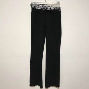 GUC Groove pant with Astro waist band